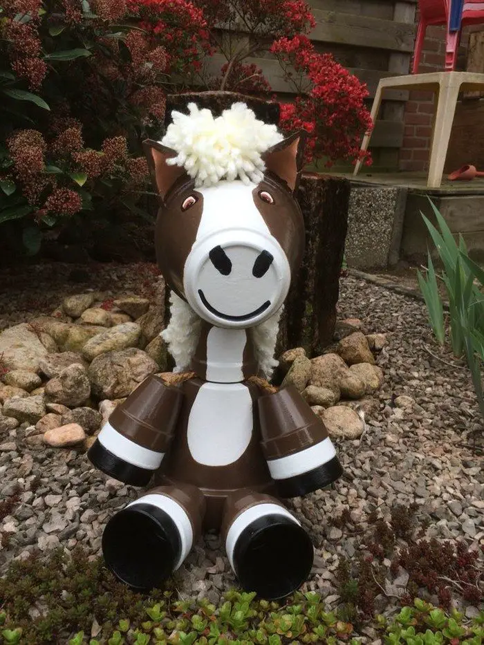 Decorate Your Garden By Making This Clay Flower Pot Horse Diy