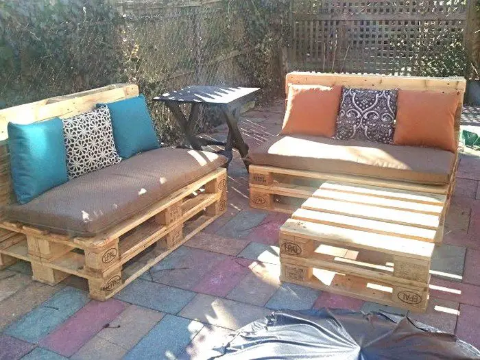 Turn Old Pallets Into Patio Furniture
