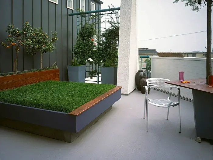 Grass Daybed