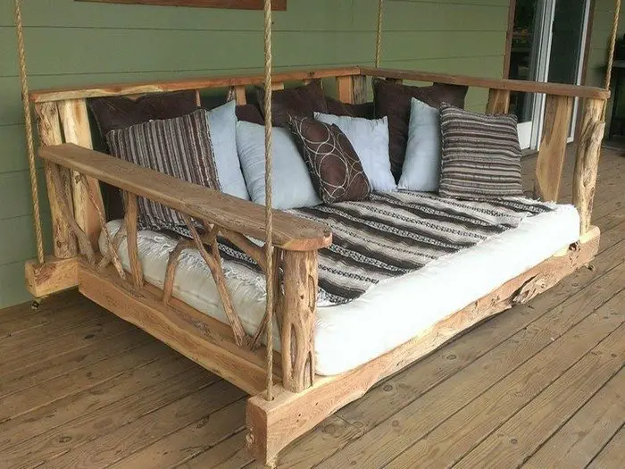 Hanging Daybed Swing
