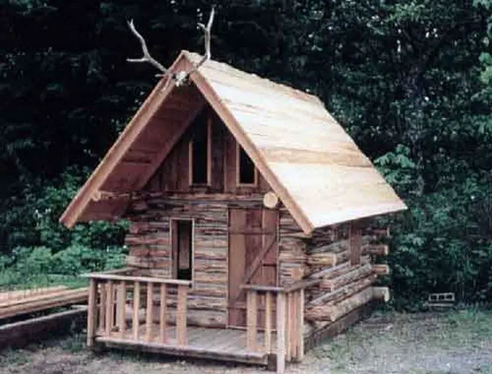How to Build a Log Cabin Playhouse DIY projects for 