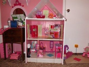 Old Dresser Doll House