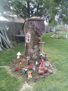 Gnome Tree Stump House