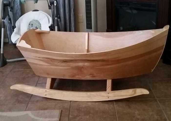 Build a baby boat cradle! DIY projects for everyone!