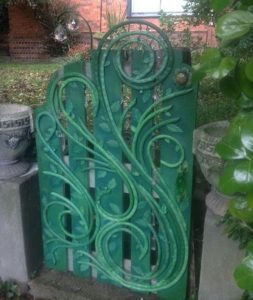 Repurposed Garden Hose Ideas