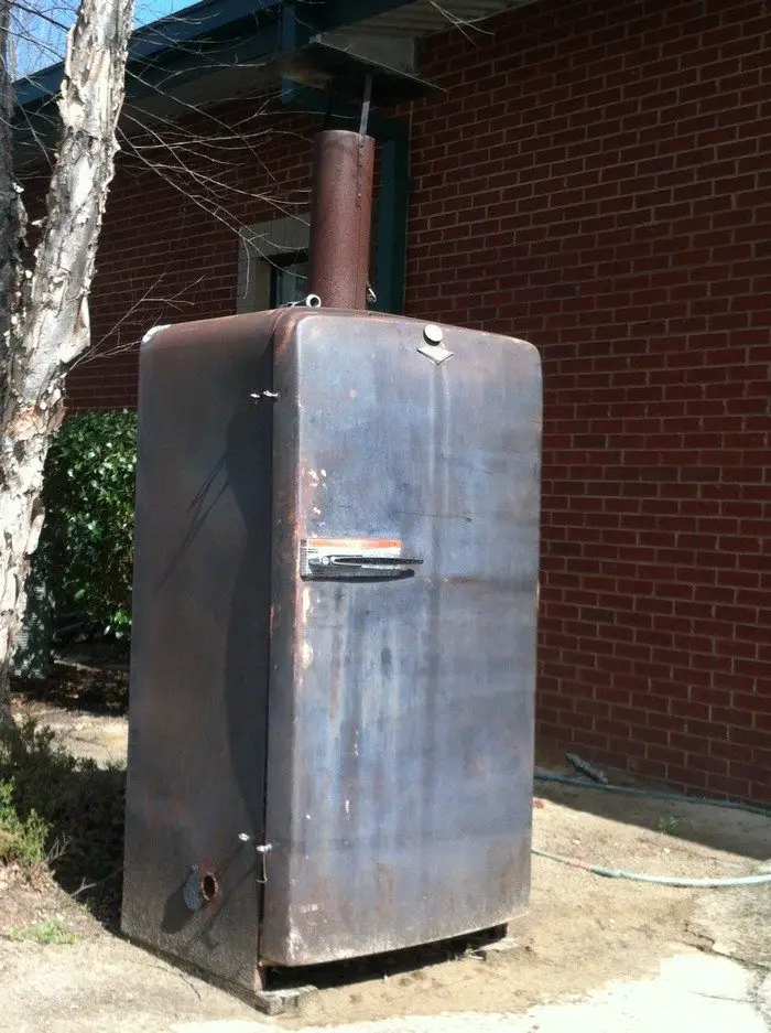 A successful fridge into a smoker conversion project.