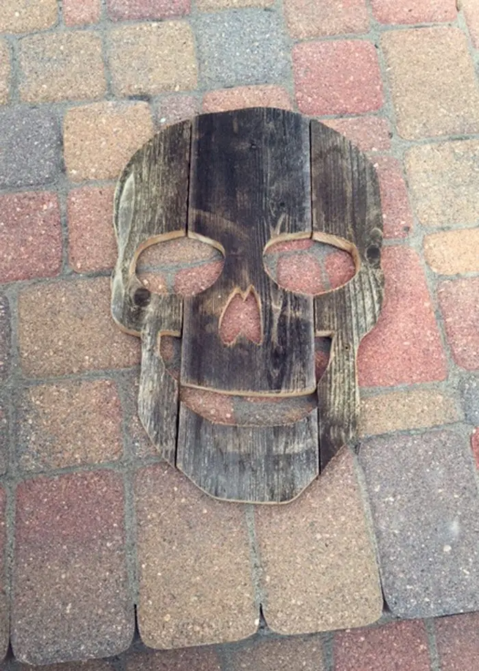 DIY Skull Decor from Scrap Timber