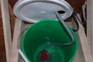 Heated Chicken Waterer - Hanging Bucket