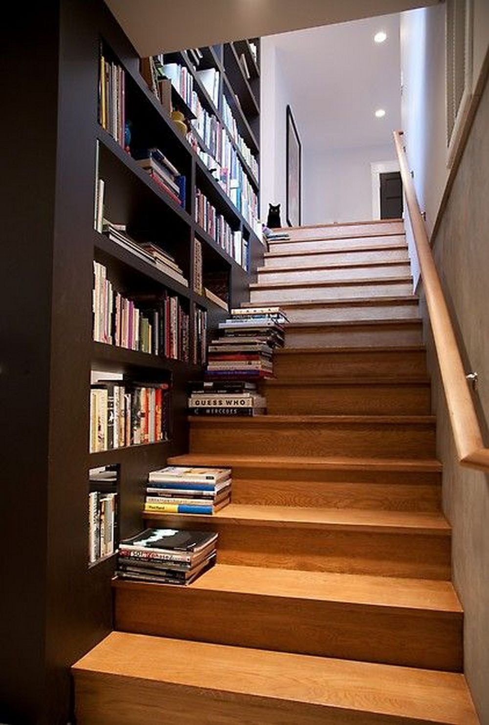 Minimalist Stair Bookcase with Simple Decor