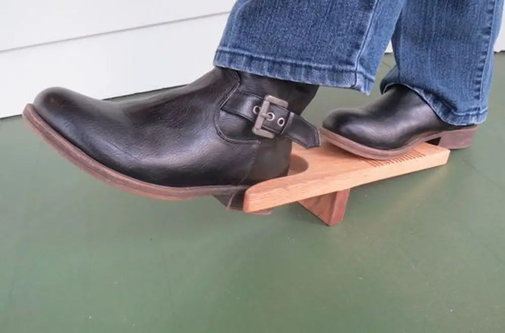 DIY Boot Remover | DIY projects for everyone!