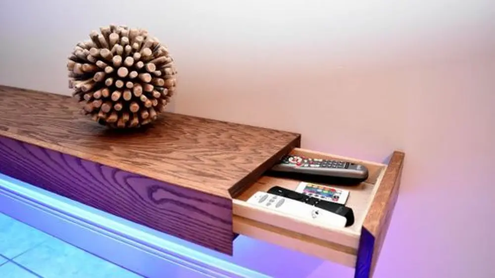 This is a DIY project that combines minimalism and storage.