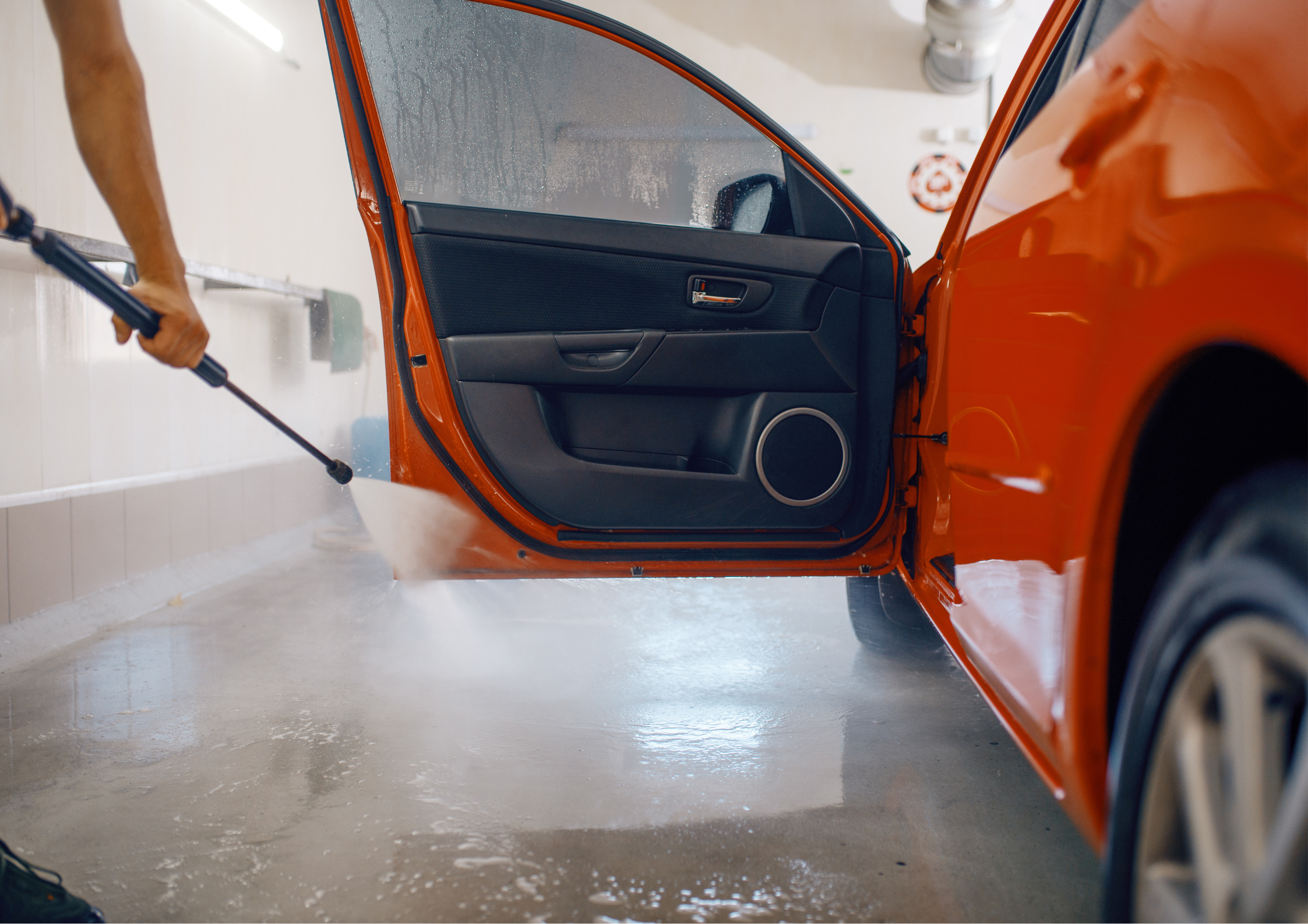 Cordless pressure washers provide the freedom to move around without being restricted by power cords. This enhances your ability to clean hard-to-reach areas and larger spaces without hassle.